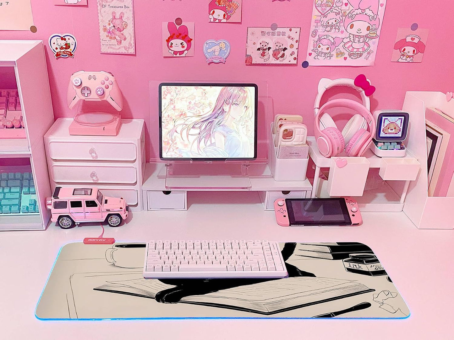Pink RGB Gaming Mouse Pad 31.5X12 Inch PC XL Large Extended Glowing Led Light up Desk Pad Non-Slip Rubber Base Computer Cute Mousepad Mat Desk Accessories Gaming Setup 810