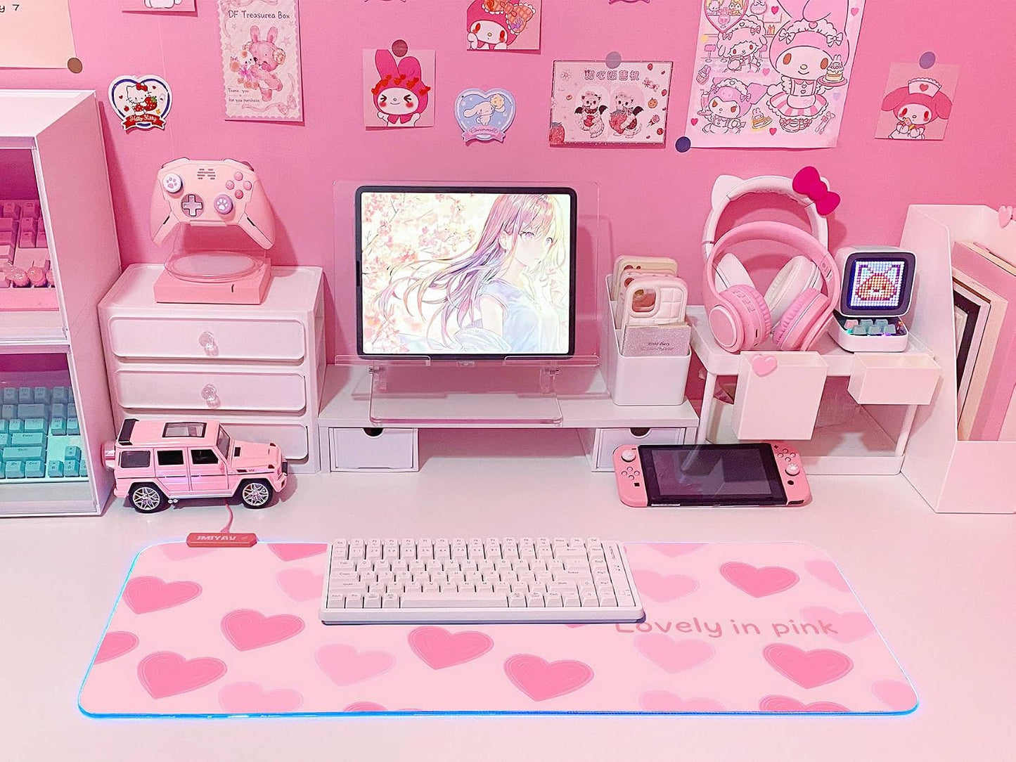 Pink Love Heart RGB Gaming Mouse Pad 31.5X12 Inch Cute Mousepad PC XL Large Extended Glowing Led Light up Desk Pad Non-Slip Rubber Base Computer Mat Desk Accessories Gaming Setup Sweet Hearts